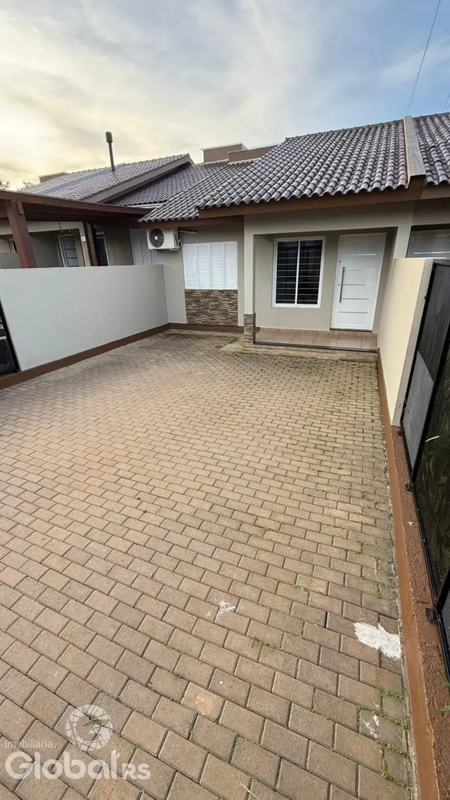 Casa geminada com 2 dormitórios, foto 2
