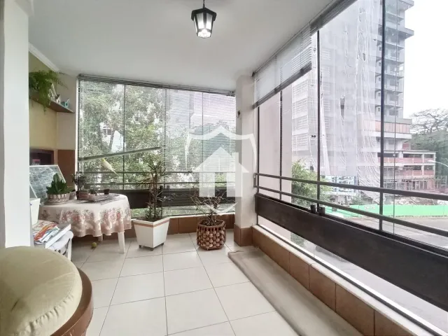 Apartamento com 3 dormitórios, foto 2