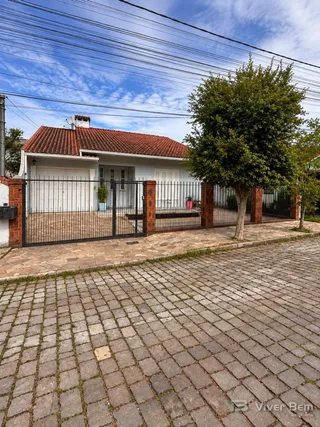 Casa com 3 dormitórios, foto 1