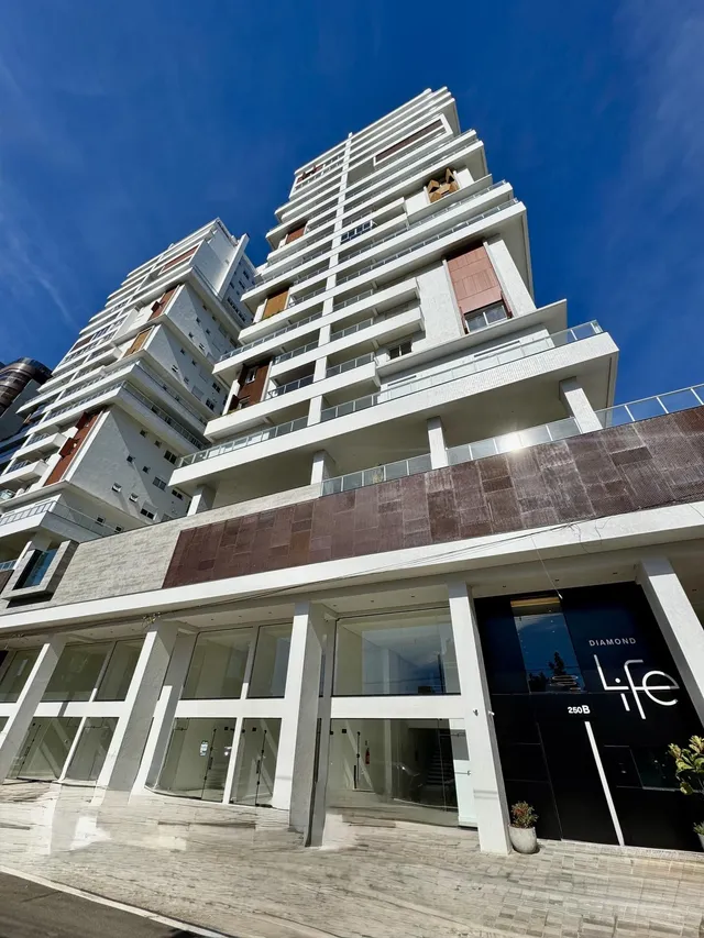 Apartamento com 2 dormitórios