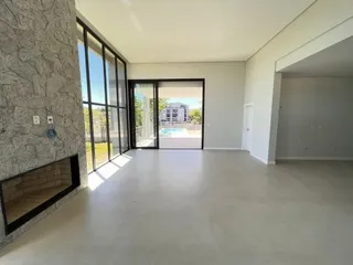 Casa com 3 dormitórios, foto 2