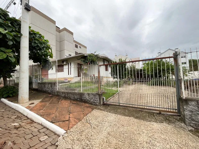 Casa com 4 dormitórios, foto 4
