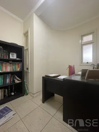 Casa com 6 dormitórios, foto 12