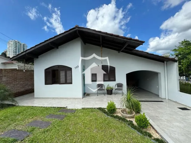 Casa com 2 dormitórios