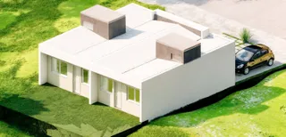 Fachada moderna de uma casa em Lajeado, Brasil, com telhado plano e jardim gramado.