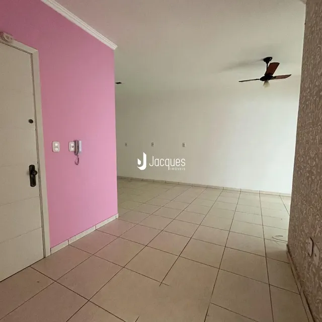 Apartamento com 2 dormitórios, foto 3