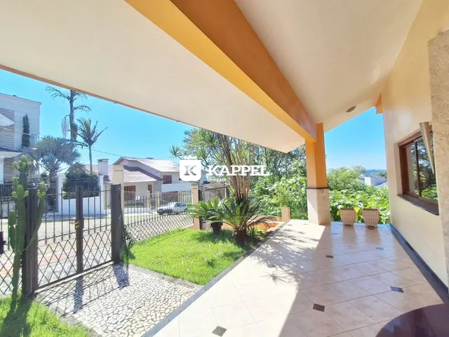 Casa com 5 dormitórios, foto 2