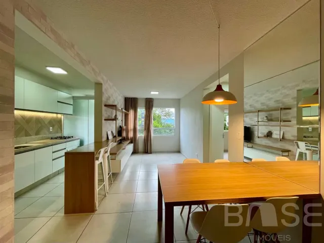 Apartamento com 2 dormitórios, foto 2
