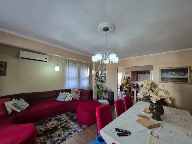Casa com 4 dormitórios, foto 2