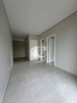 Apartamento com 2 dormitórios, foto 2