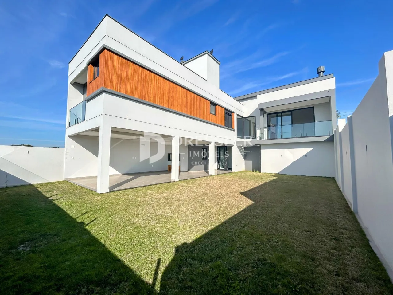 Casa com 3 dormitórios, foto 1