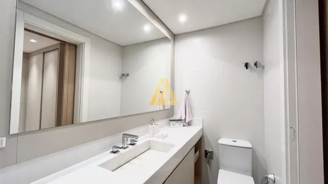 Apartamento com 4 dormitórios, foto 2