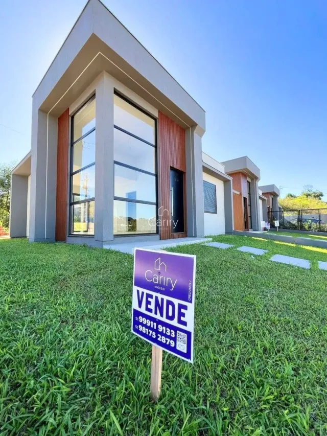 Casa geminada com 2 dormitórios