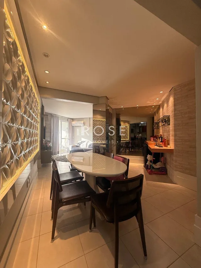 Apartamento com 2 dormitórios