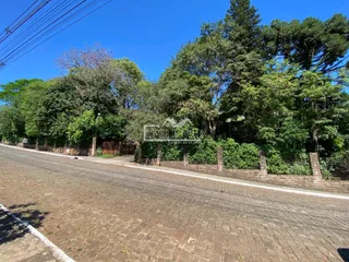 Casa com 4 dormitórios, foto 1