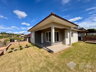 Casa geminada com 2 dormitórios, foto 2