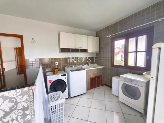 Casa com 6 dormitórios, foto 5