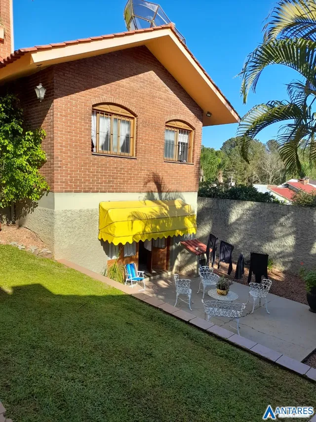 Casa com 4 dormitórios, foto 3