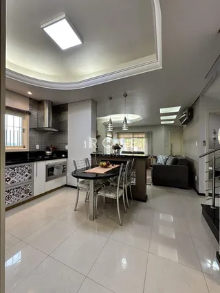 Casa com 3 dormitórios, foto 2