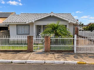 Casa com 2 dormitórios, foto 1