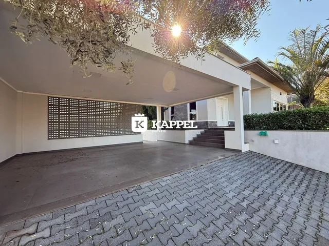 Casa com 3 dormitórios