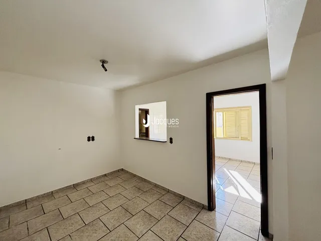 Casa com 6 dormitórios, foto 5