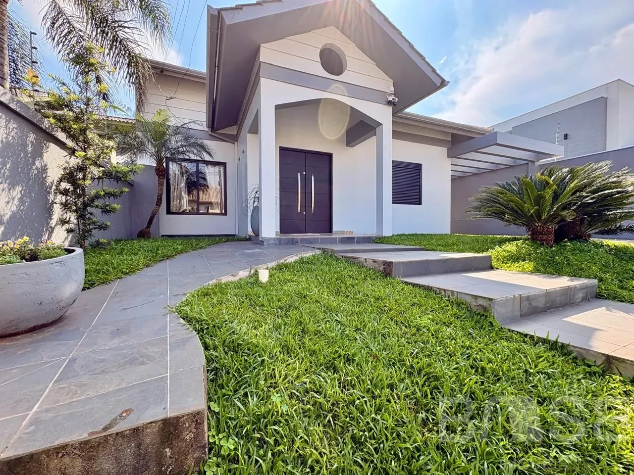 Casa com 3 dormitórios, foto 1