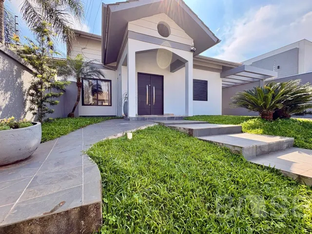 Casa com 3 dormitórios