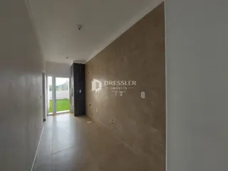 Corredor interno de uma residência em Lajeado.