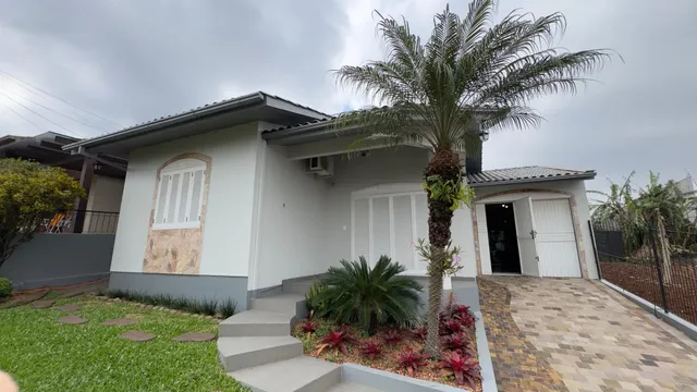 Casa com 3 dormitórios