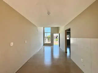 Casa geminada com 2 dormitórios, foto 2
