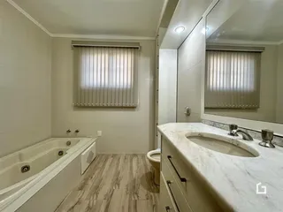 Apartamento com 4 dormitórios, foto 3