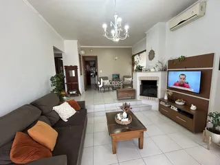 Casa com 3 dormitórios, foto 2