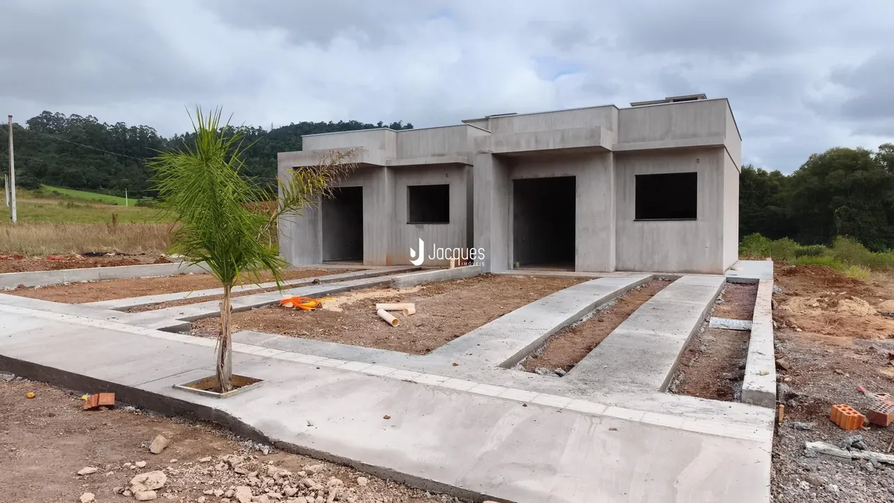 Casa geminada com 2 dormitórios, foto 1