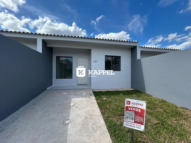 Casa geminada com 2 dormitórios