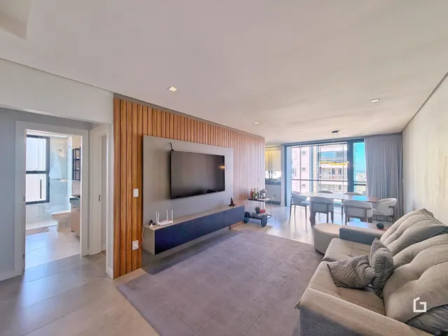 Apartamento com 3 dormitórios, foto 2