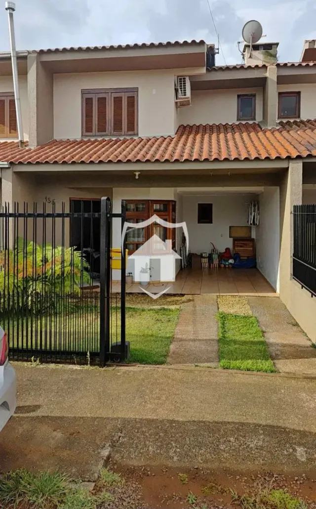 Sobrado com 2 dormitórios