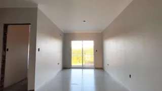 Hall de entrada de um imóvel em Lajeado, Brasil.
