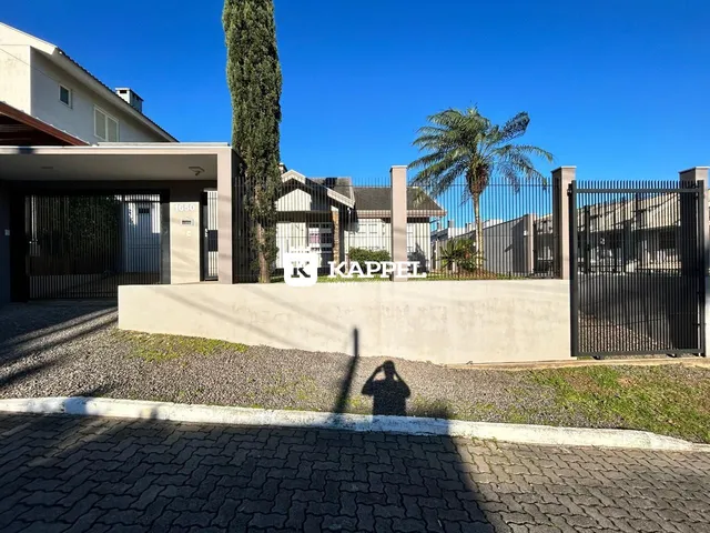 Casa com 2 dormitórios