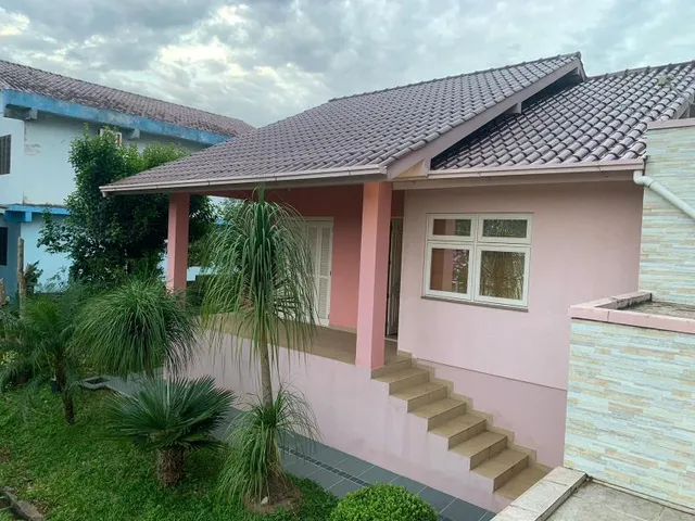 Casa com 2 dormitórios
