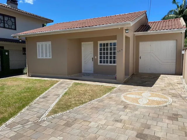Casa com 2 dormitórios