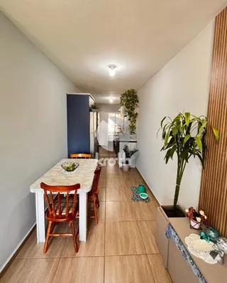 Casa geminada com 2 dormitórios, foto 2