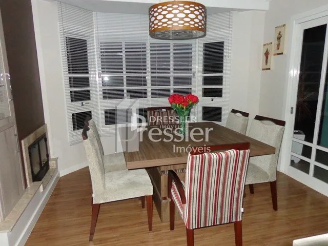 Casa com 3 dormitórios, foto 2