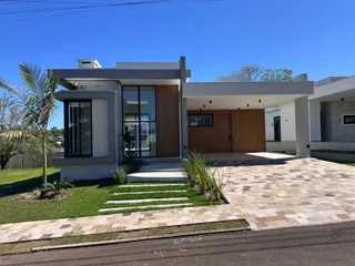Casa com 3 dormitórios, foto 1