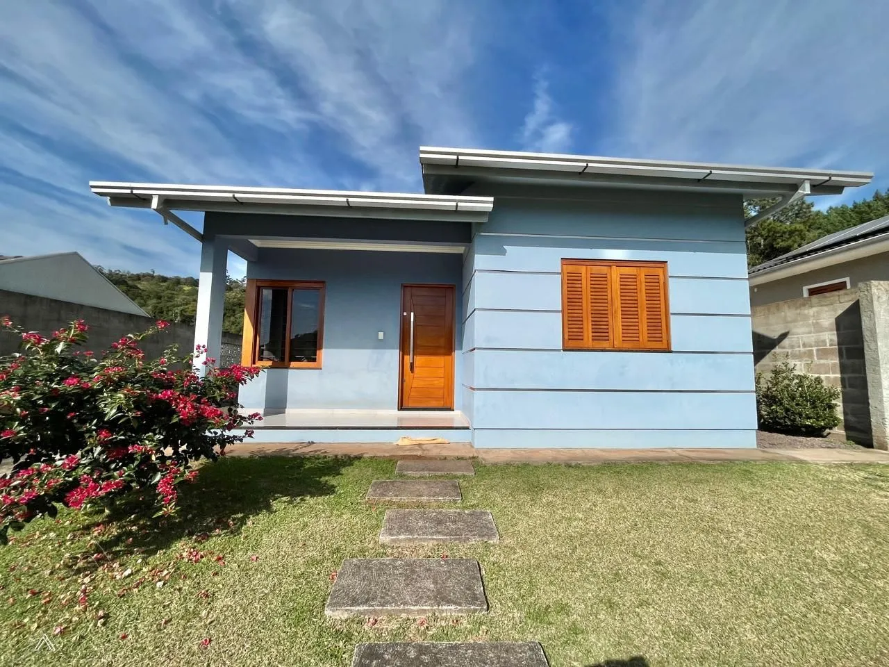 Casa com 2 dormitórios, foto 1