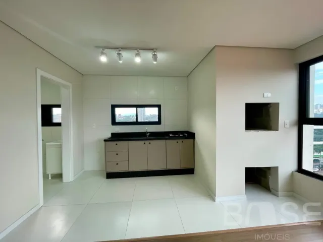 Apartamento com 2 dormitórios, foto 2
