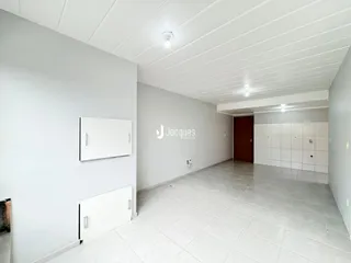 Foto de um corredor interno de uma propriedade em Lajeado.