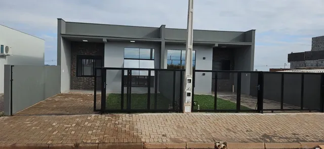 Casa com 2 dormitórios