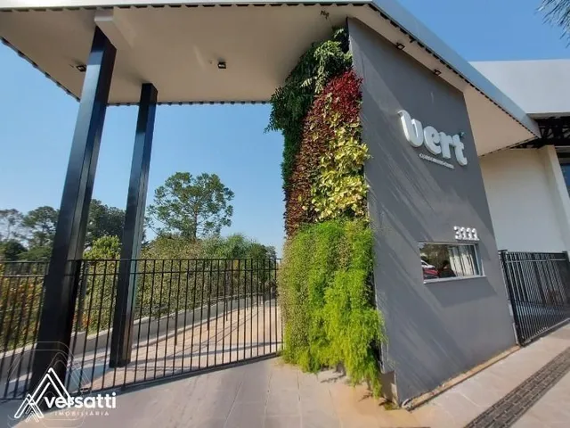 Apartamento com 2 dormitórios