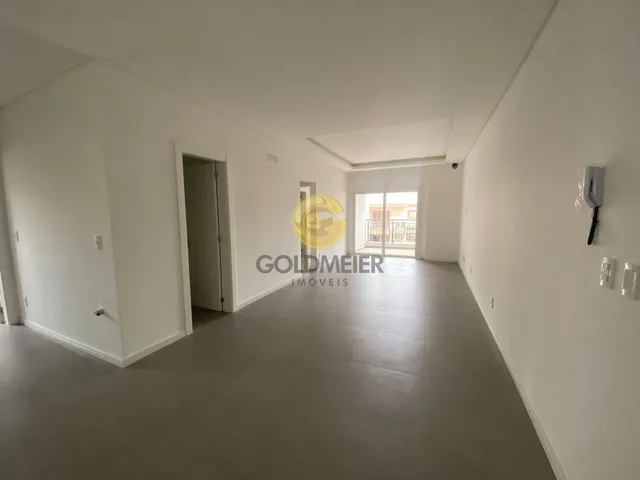 Apartamento com 2 dormitórios, foto 2